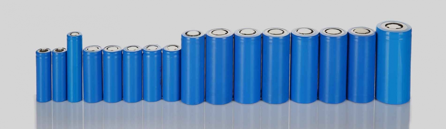 LITHIUM BATTERIES: CYLINDRICAL VERSUS PRISMATIC - Himax