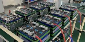 BMS Communication: Interfaces & Protocols