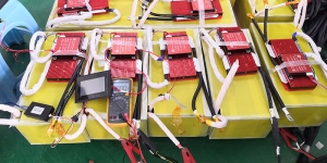 battery-test-voltage